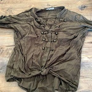 Maurice’s army green oversized dress shirt ties in front